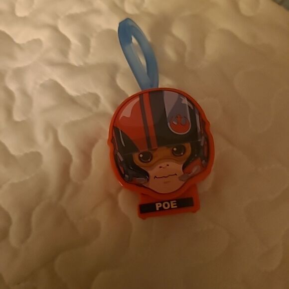 McDonalds Poe Happy Meal Toy - Picture 3 of 4